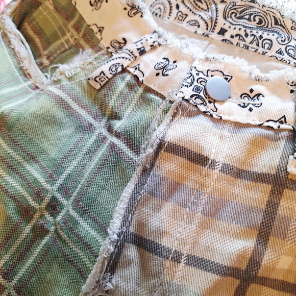 Jaded London Patchwork Plaid Womens Pants Size Small Very Good Codition - Picture 3 of 3